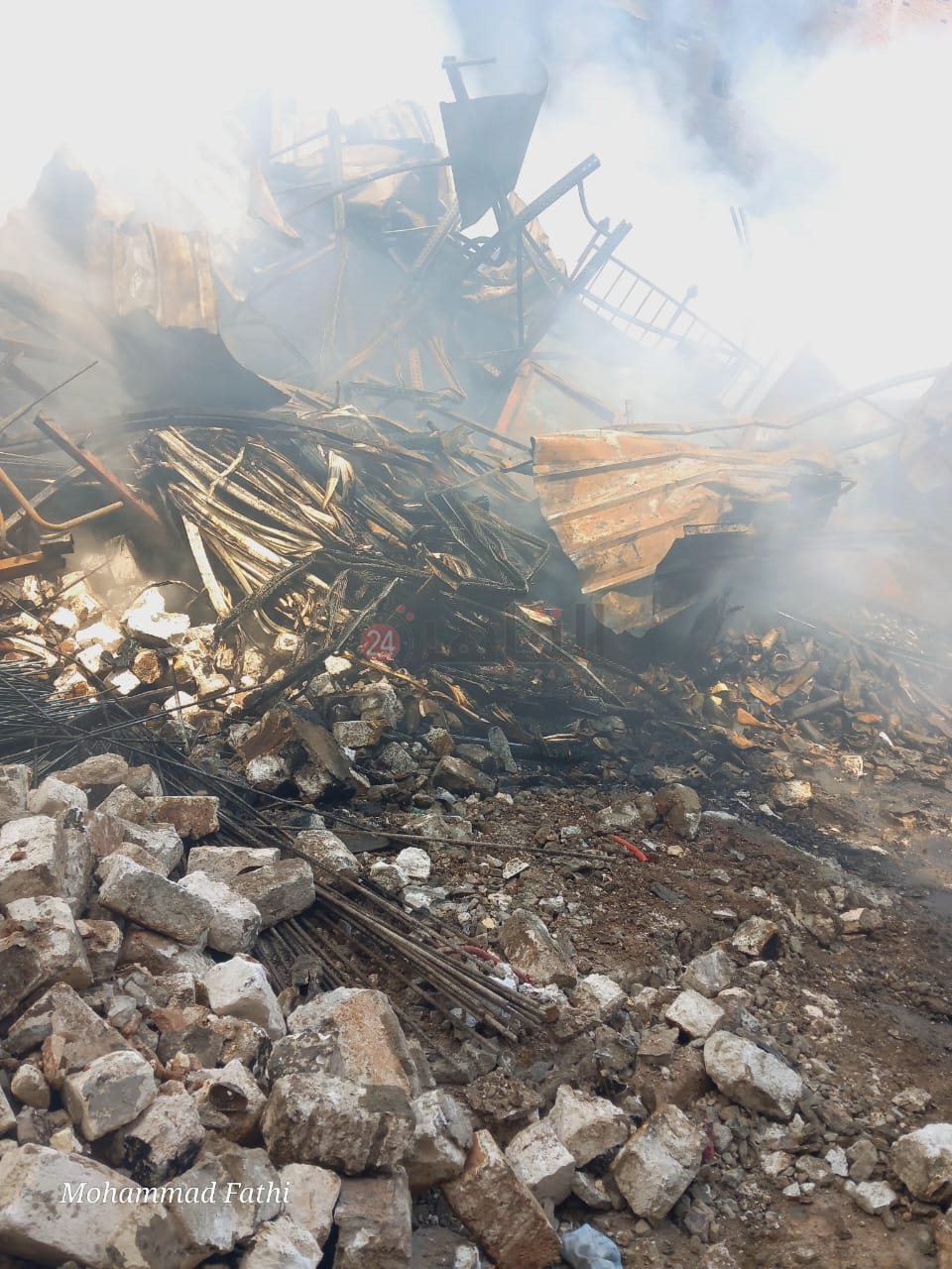  حريق مخزن دهانات البراجيل (3)