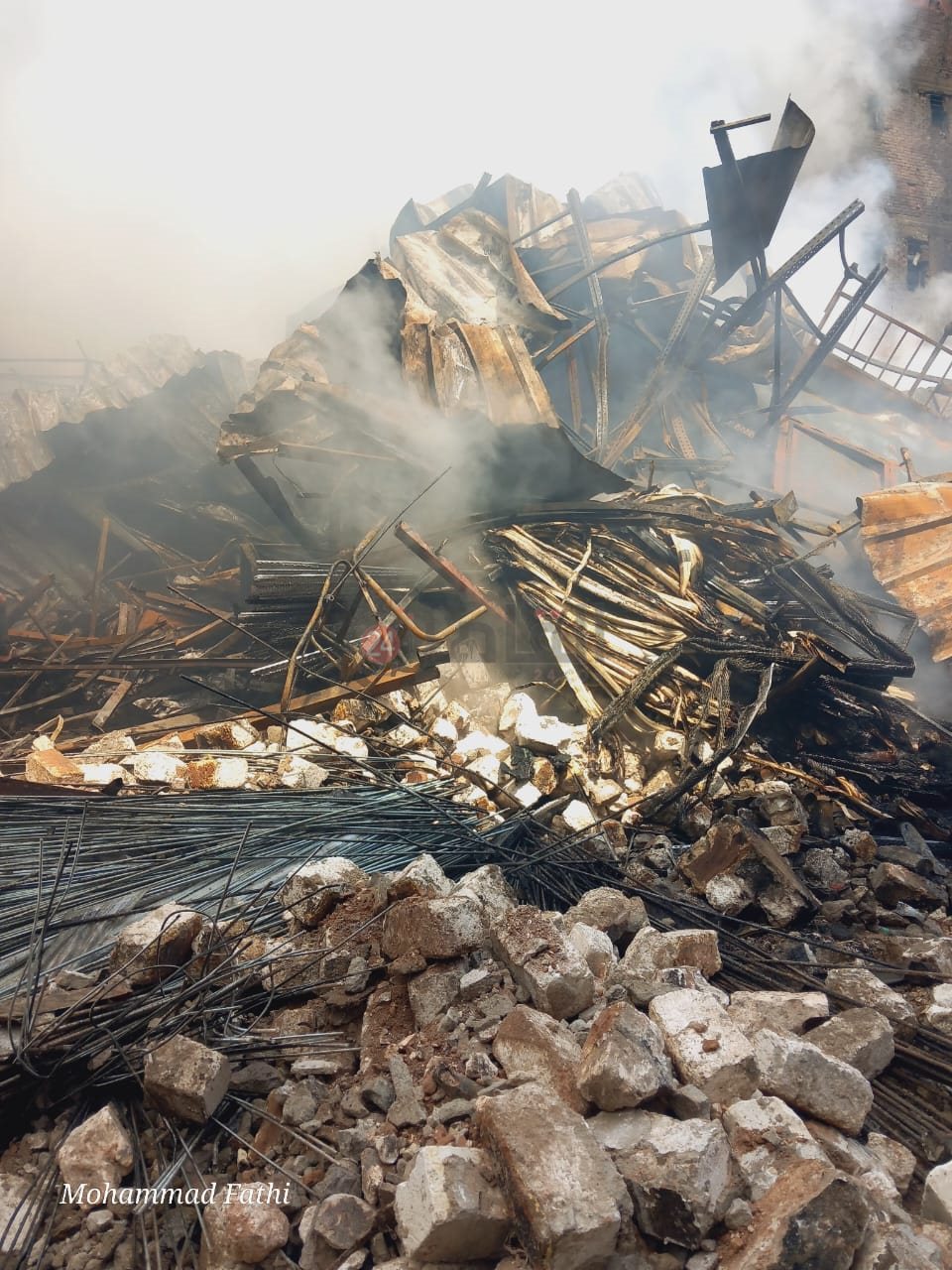  حريق مخزن دهانات البراجيل (5)