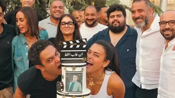 أبطال فيلم إن غاب القط