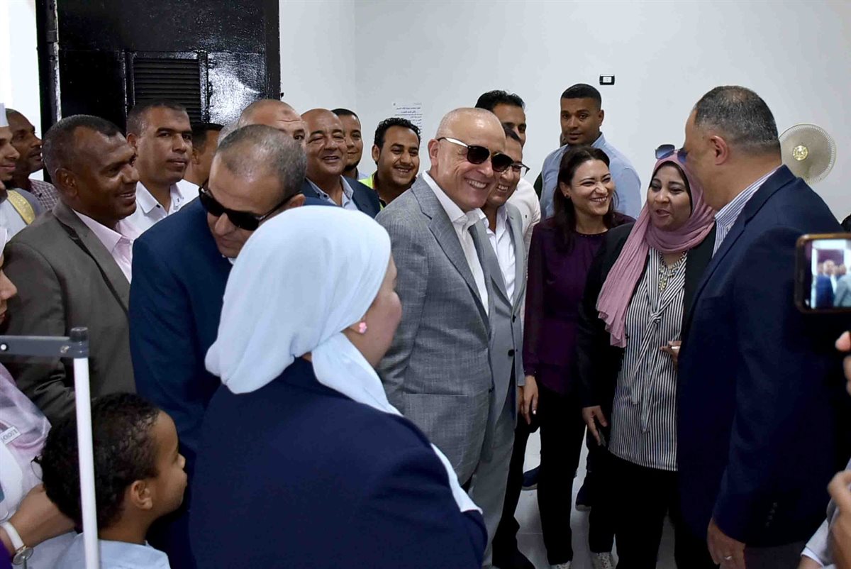 محافظ الأقصر وافتتاحات جديده بشركة مياه الاقصر