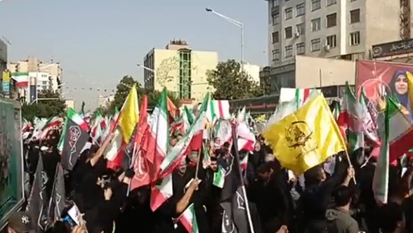 بينهم كبار القادة العسكريين والعلماء النوويين.. إيران تشييع ضحايا الحرب مع إسرائيل