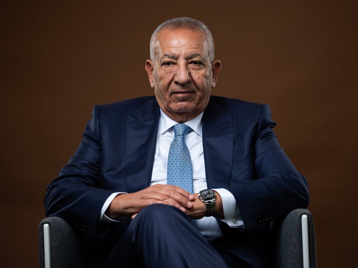 كامل أبوعلي 