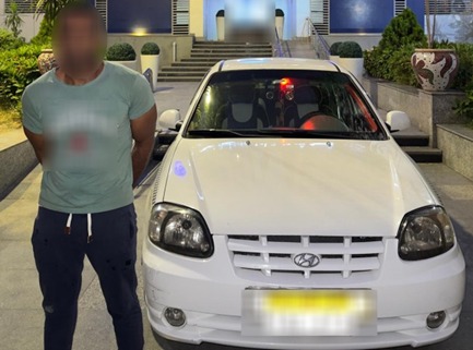 القبض على قائد سيارة أجرة لقيامه بالتعدي على شخصين مستخدمًا سلاح ناري بالقاهرة