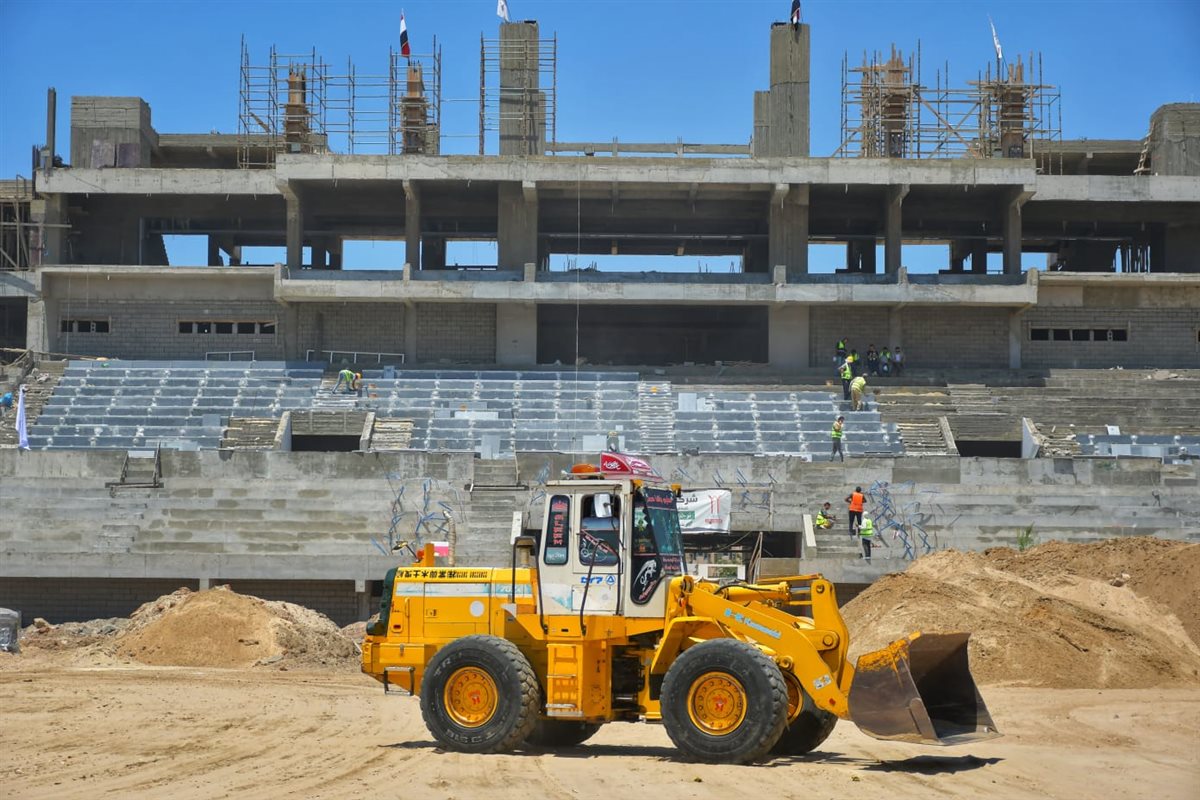 أبو علي يحضر اجتماع وزير الرياضة ومحافظ بورسعيد لمناقشة مشروع نادي المصري الجديد