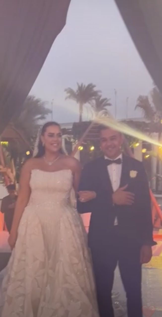 الصور الأولى من حفل زفاف ابنة الإعلامية مفيدة شيحة