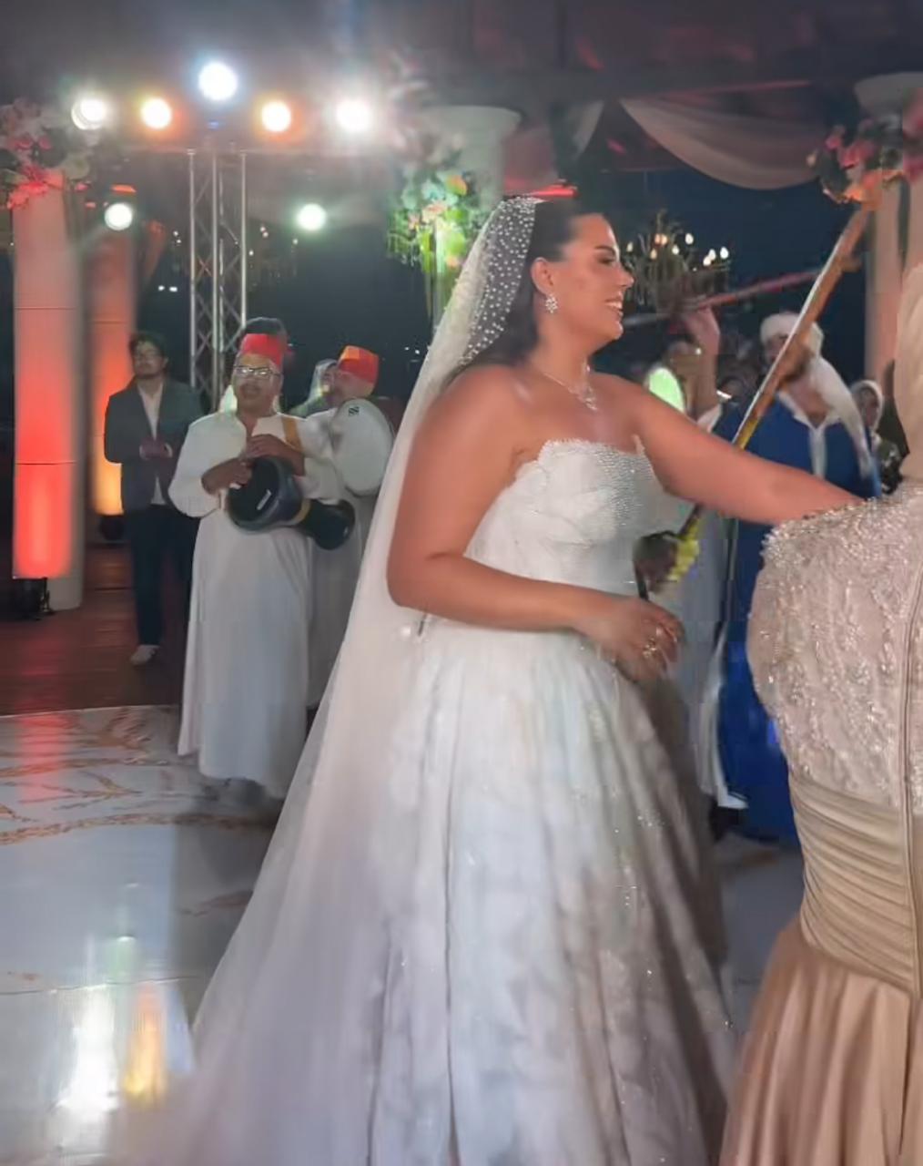 لقطات من حفل زفاف ابنة الإعلامية مفيدة شيحة