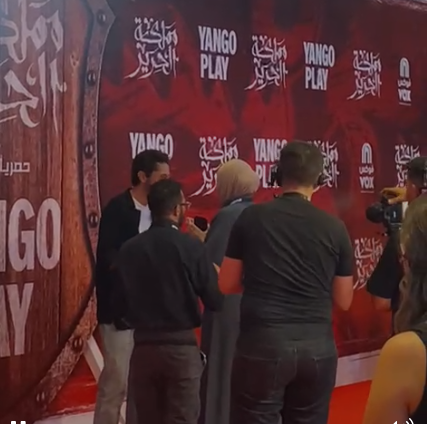 كريم محمود عبد العزيز في العرض الخاص لمسلسل مملكة الحرير