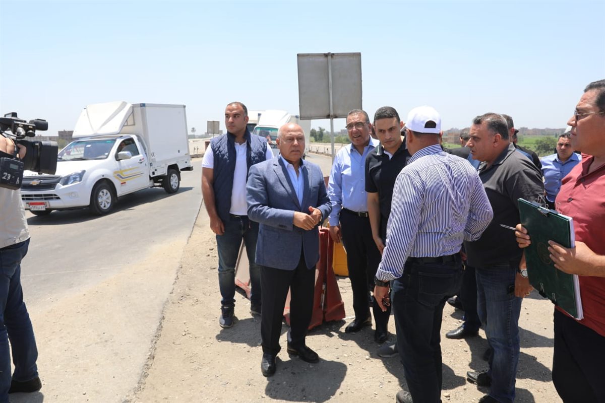 جانب من الجولة التفقدية للوزير