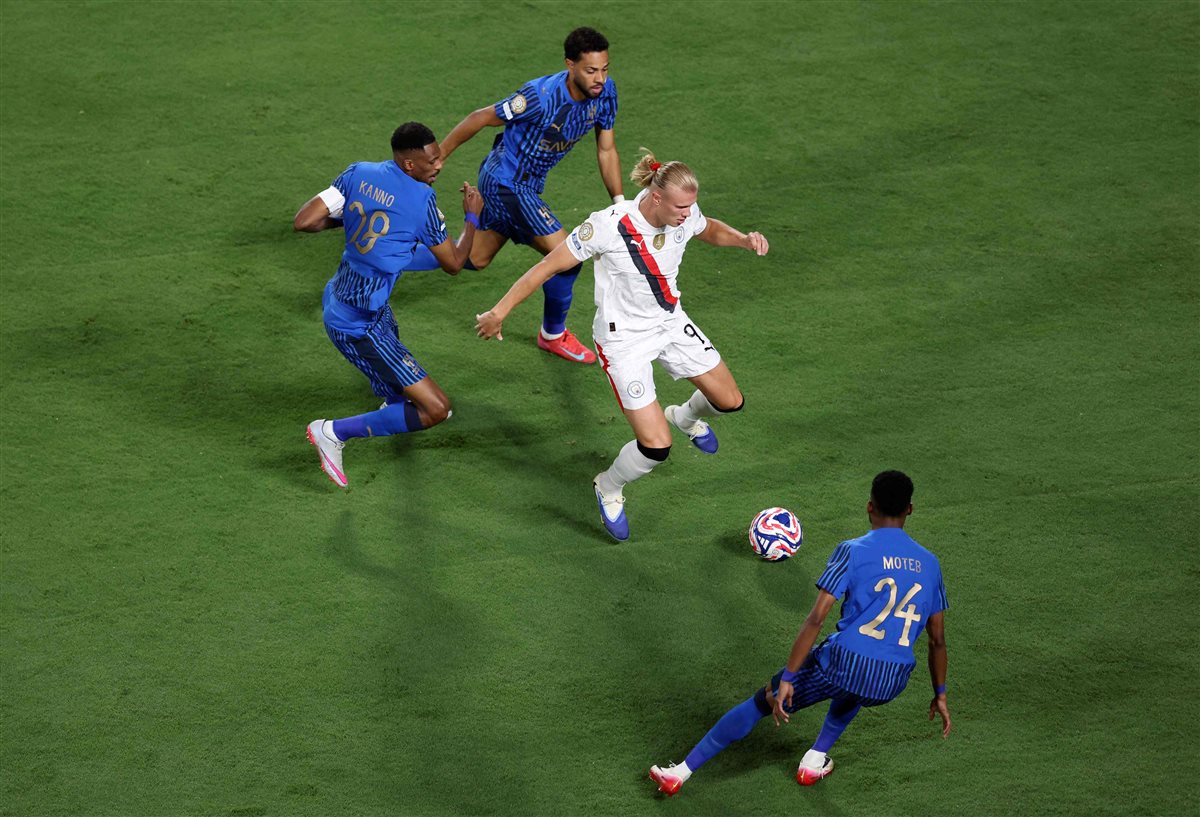 جانب من مباراة الهلال ومانشستر سيتي في كأس العالم للأندية