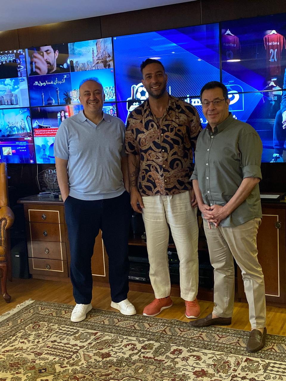 ميدو يعود لقناة النهار