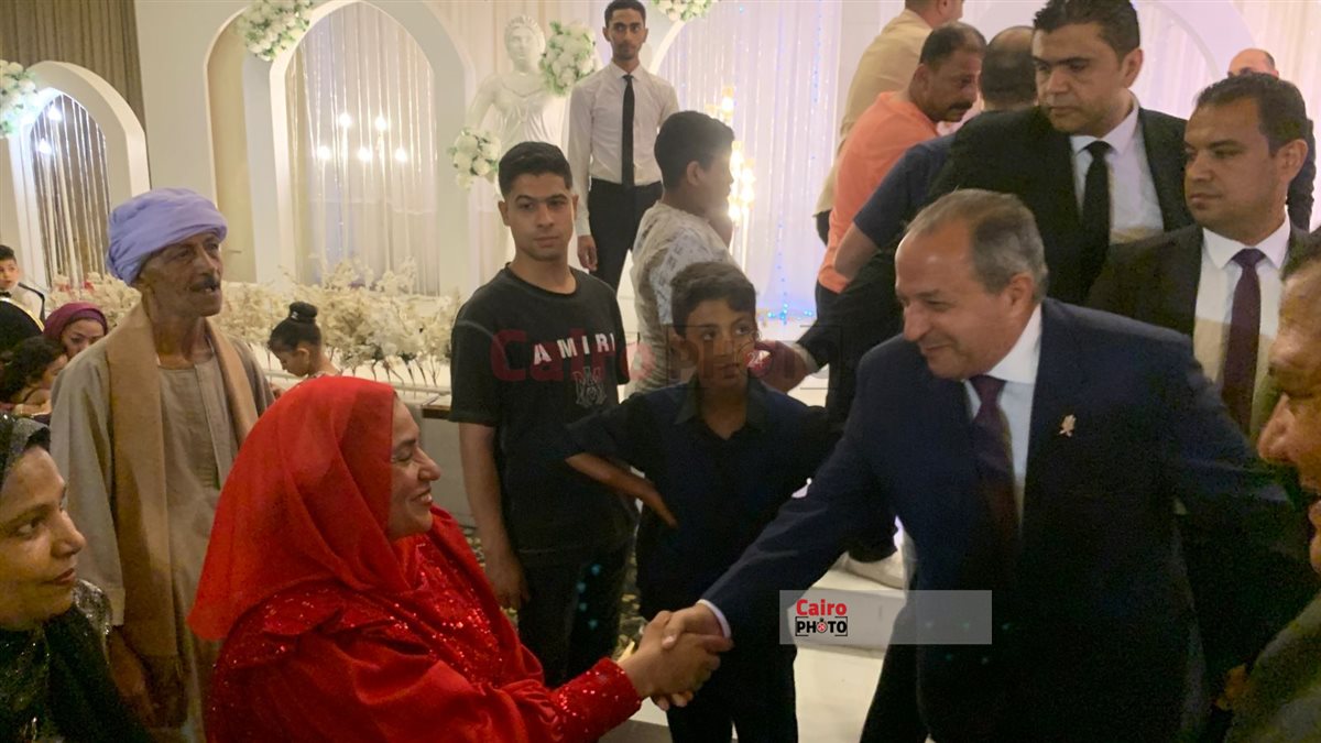 محافظ بورسعيد 