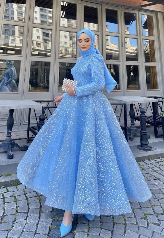 أجمل فساتين السهرة للمحجبات 2025