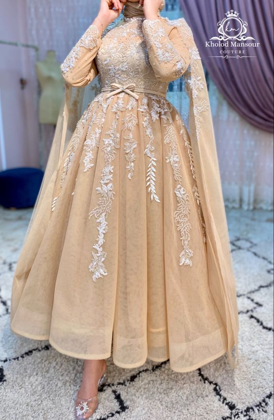 موضة فساتين السهرة للمحجبات 2025