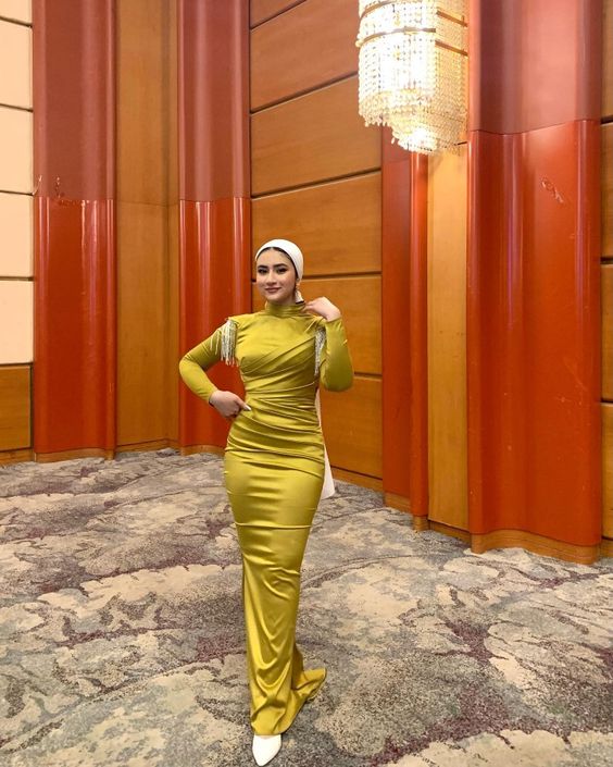 نصائح عند شراء فستان سهرة للمحجبات