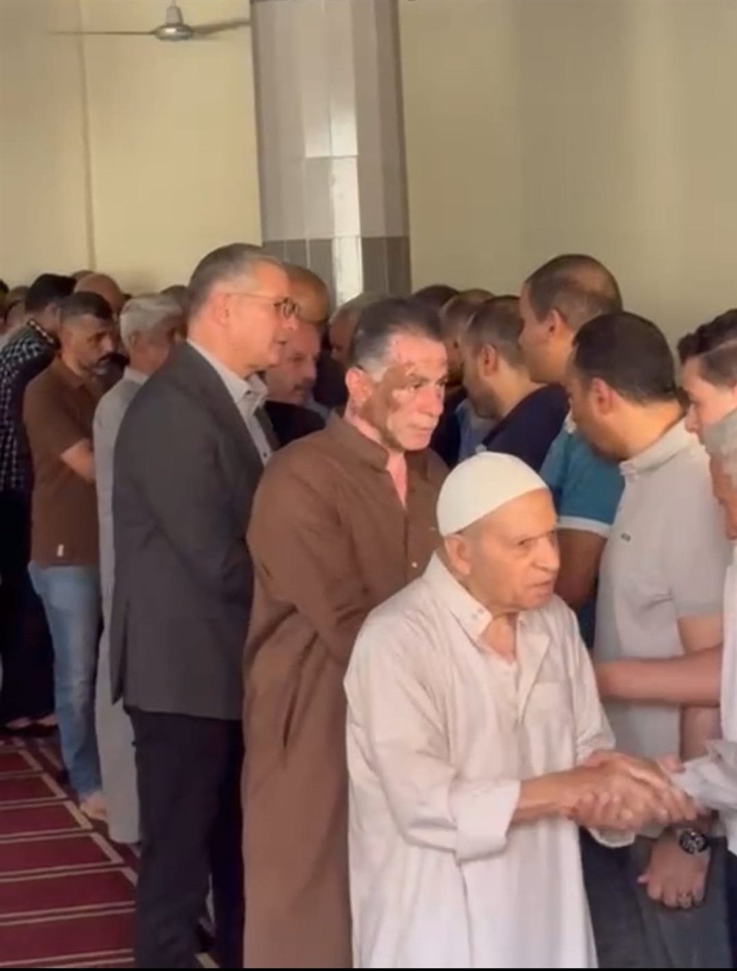 وزير البترول أثناء تقديم واجب العزاء بالغربية