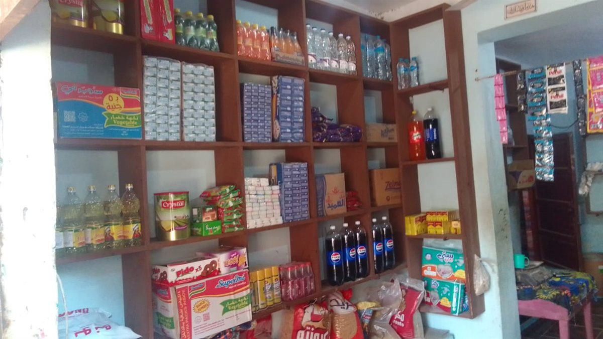 فرش محل عامل محارة تعرض لبتر ذراعه خلال العمل