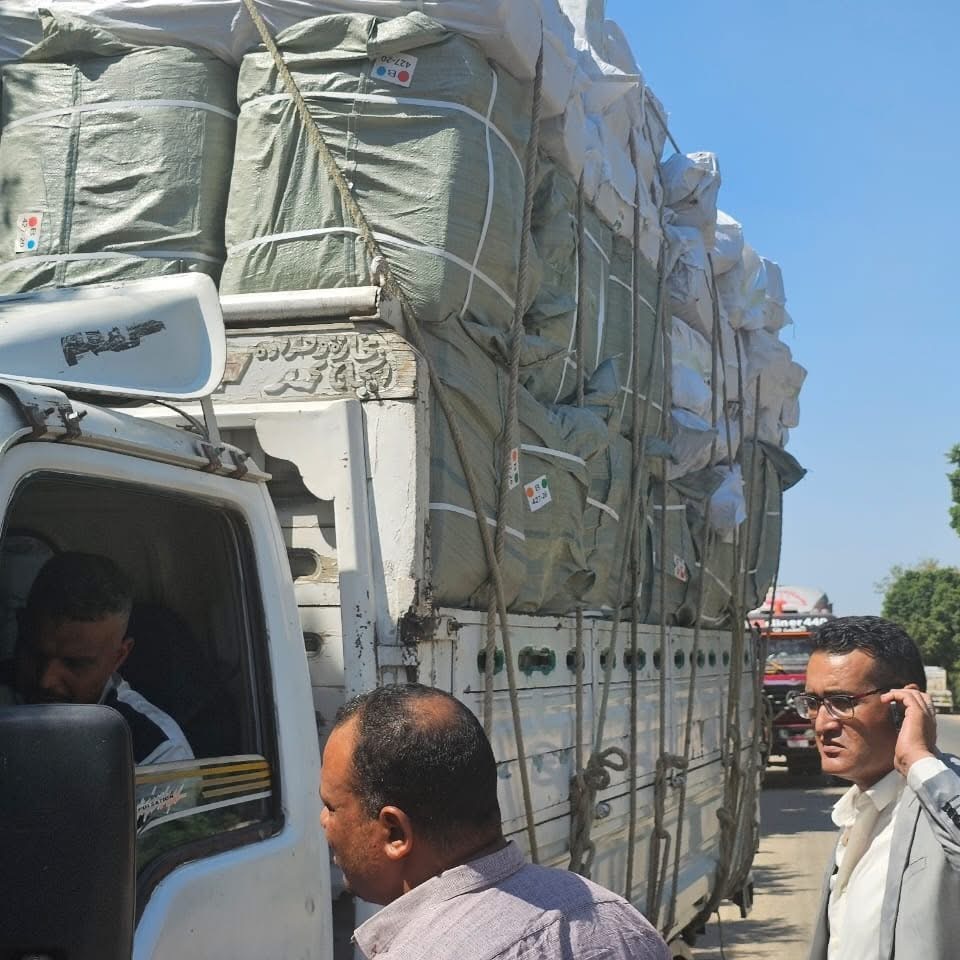 ضبط كميات من الأسمدة المحظور تداولها بالأقصر