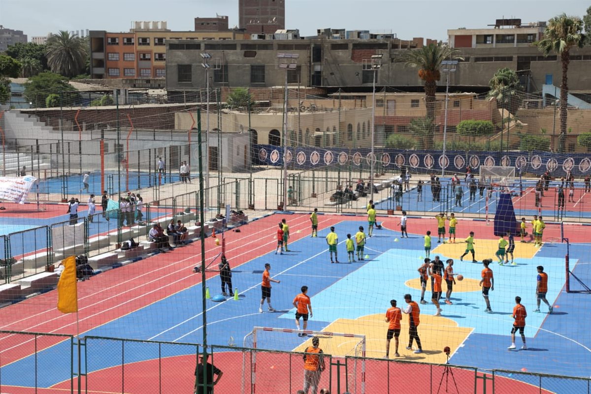 <strong>افتتاح منشآت رياضية</strong>