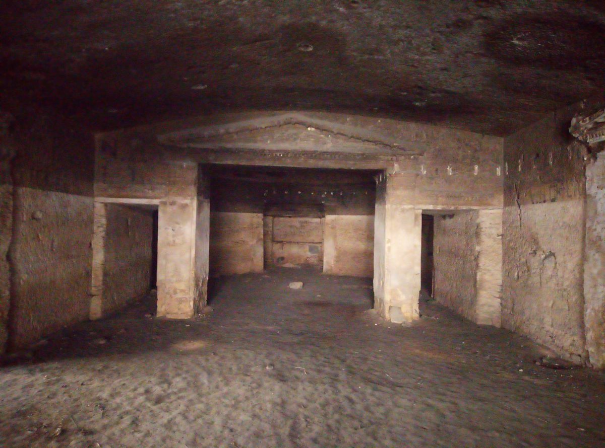 موقع كتاكومب الورديان الأثري بالإسكندرية