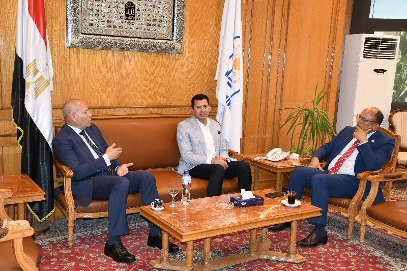 جامعة حلوان