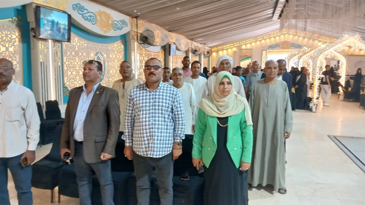 ختام مشروع زراعة القصب بالشتلات والري بالتنقيط