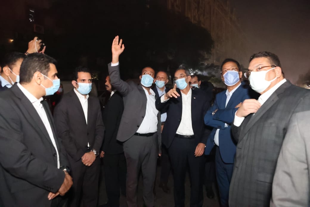 جانب من جولة وزير الاتصالات بمبنى سنترال رمسيس