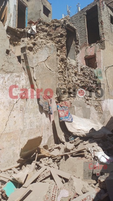 مصدر بمحافظة القاهرة: انهيار عقار بالسيدة زينب دون خسائر بشرية.. وإخلاء مبنى آخر مجاور له