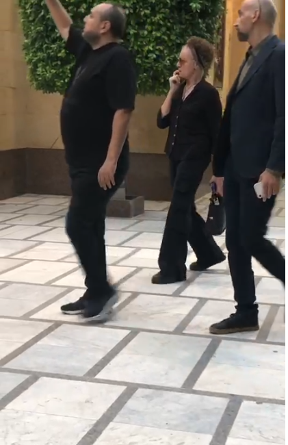 هبة عبد الفني تستقبل عزاء والدتها