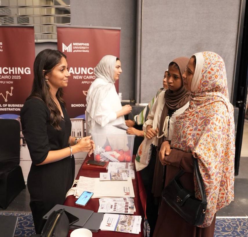 جامعة ممفيس تشارك في معرض IG Club للتعريف ببرامجها الأكاديمي