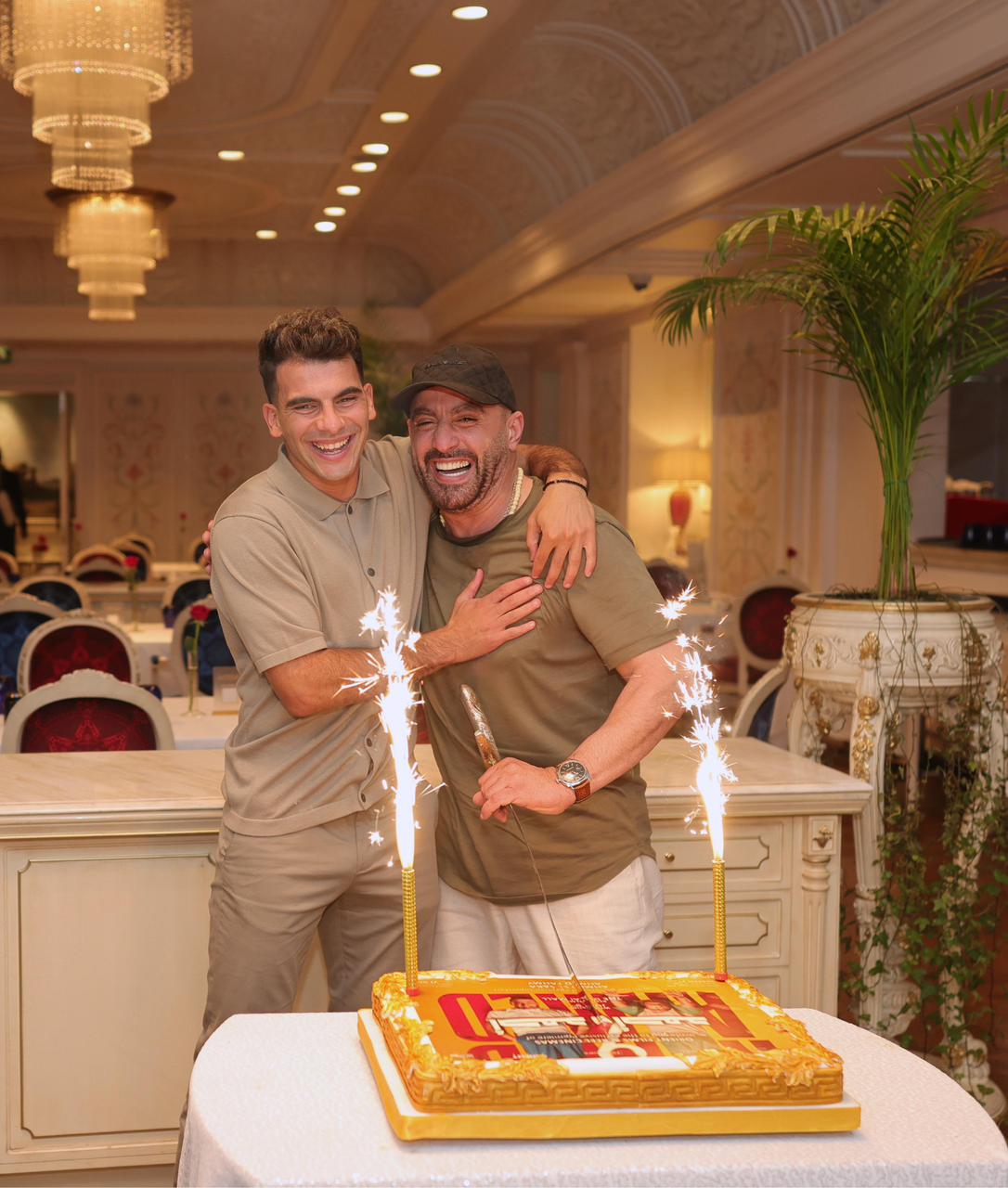 زيزو والسقا في  فندق Palazzo Versace Dubai بالعاصمة الإماراتية دبي