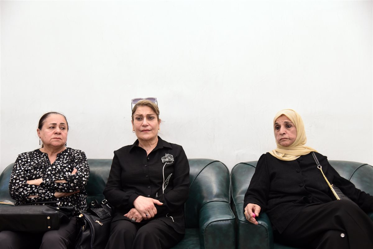 لقطات من عزاء الفنانة القديرة اقبال نعيم بعد وفاتها في الساعات الأخيرة