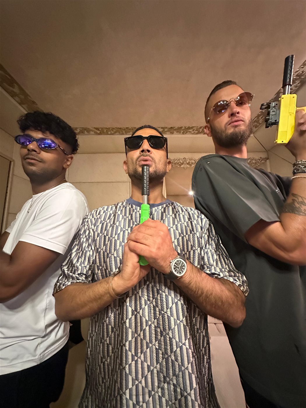 بمشاركة عفروتو ومروان موسى.. كواليس تصوير أغنية حبيبي ياه ياه لـ أحمد سعد ضمن ألبومه الجديد بيستهبل