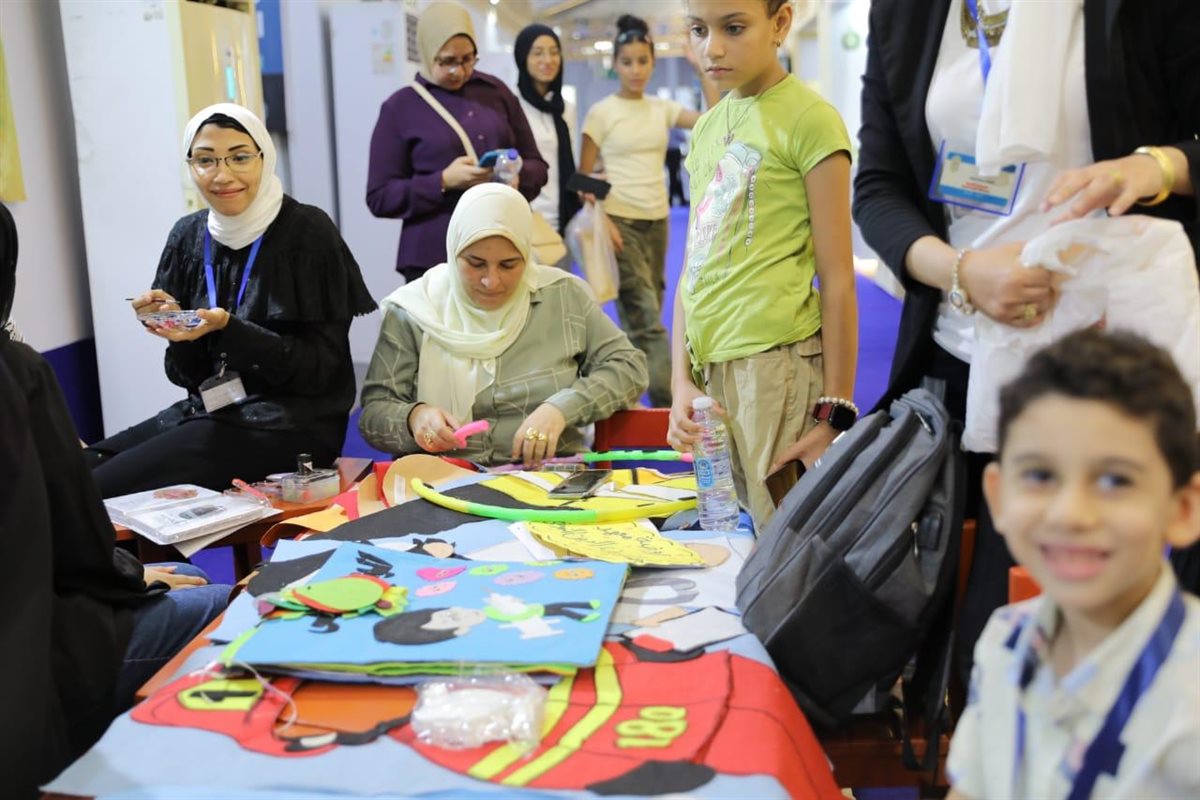 مشاركة مميزة للأطفال في جناح الأزهر