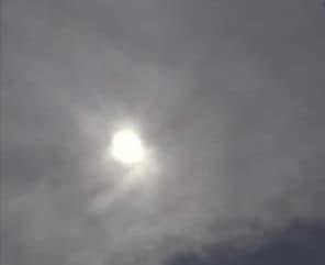 كسوف الشمس فوق معابد الكرنك