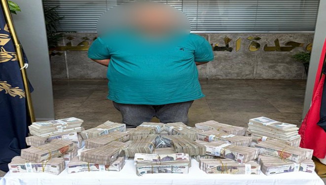 المتهم بسرقة مبلع مالي