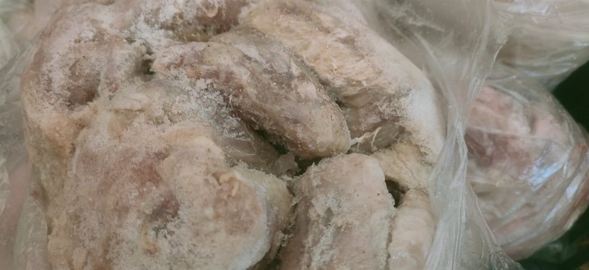 دواجن ولحوم فاسدة في حملات تموينية بالأقصر