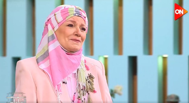 مشيرة إسماعيل وابنتها في ضيافة منى الشاذلي