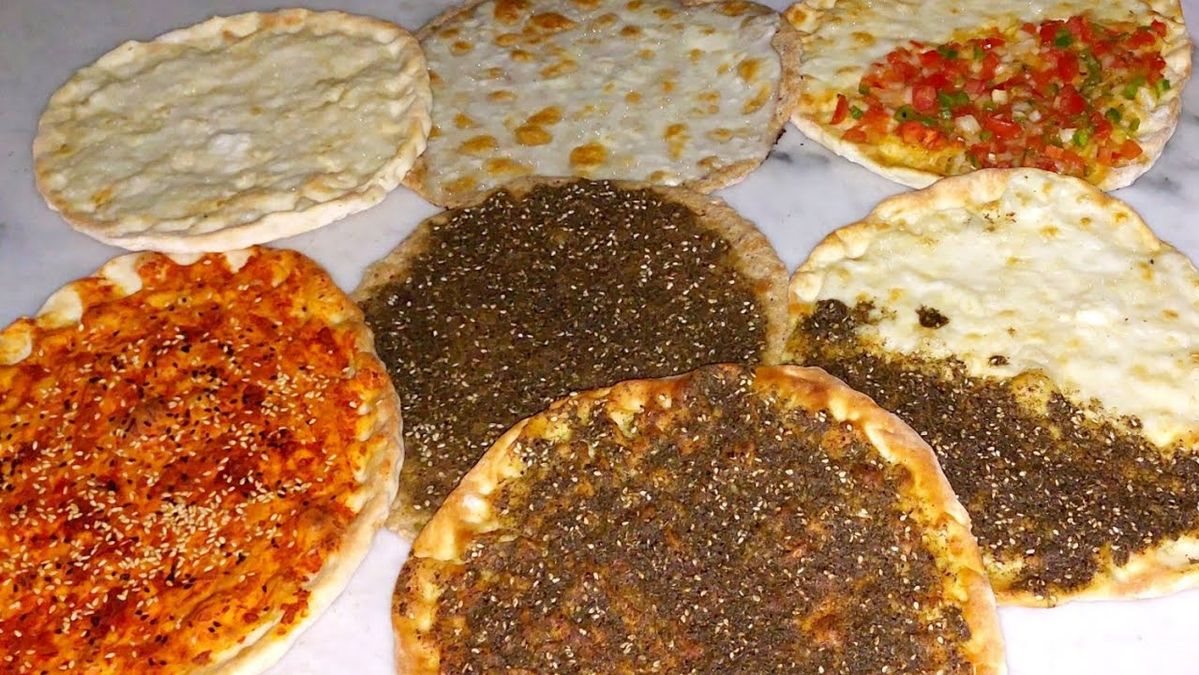 طريقة عمل المناقيش بالجبنة