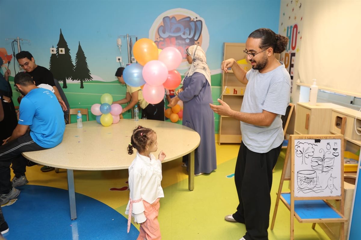 وفد افريقي يدعم متحدي السرطان بالأقصر