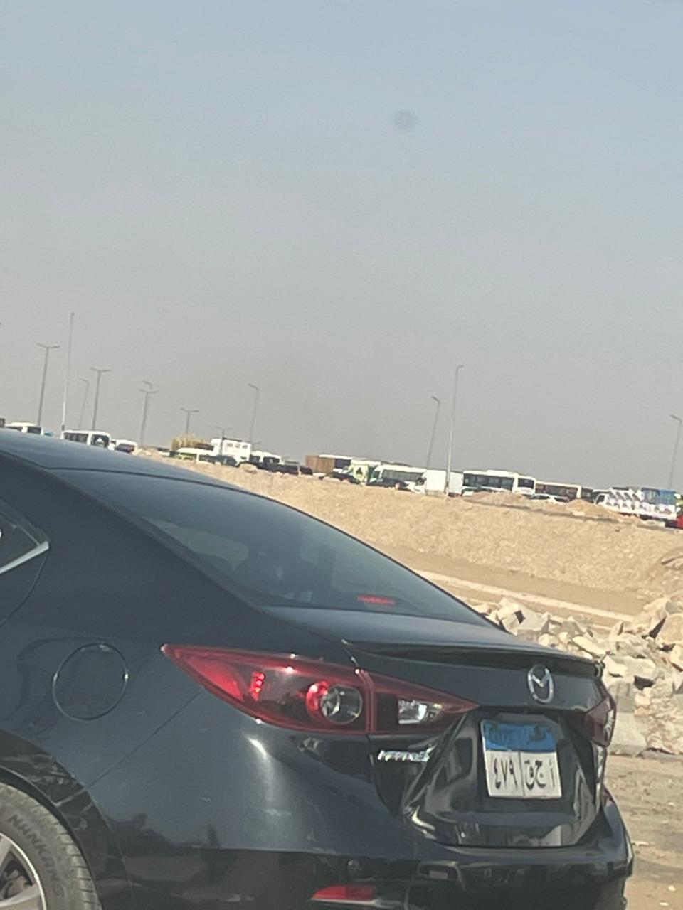 تكدس مروري بطريق الواحات اتجاه الدائري.. وانتشار مكثف لرجال المرور لتسيير الحركة