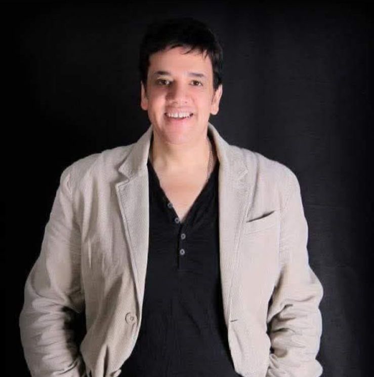 المطرب ضياء عز الدين