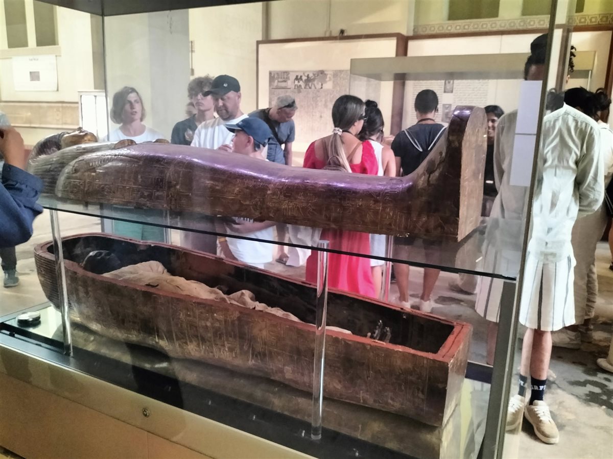 المتحف المصري بالتحرير يستقبل الزائرين من أنحاء العالم