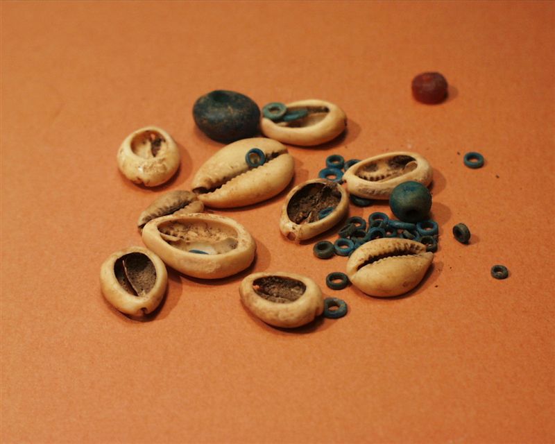 قلادة من عصر نباتا