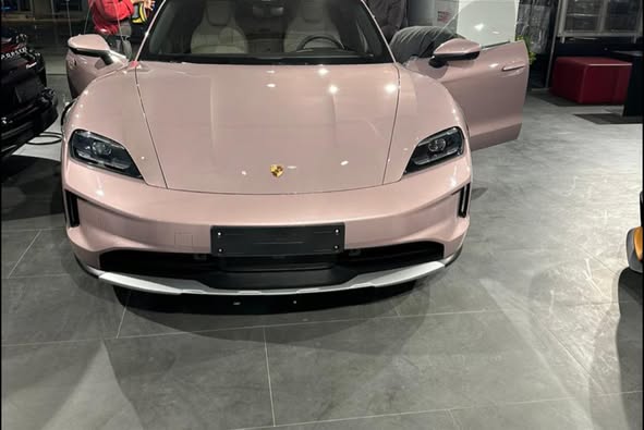 عميلة تشتكي من تجربة سيئة مع سيارة Porsche في مصر<br>