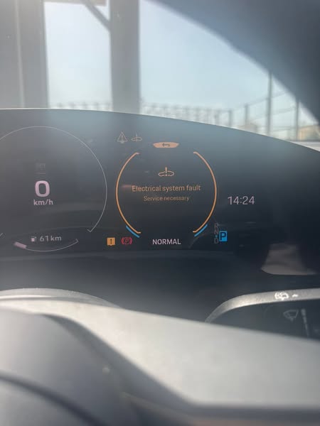 عميلة تشتكي من تجربة سيئة مع سيارة Porsche في مصر<br>