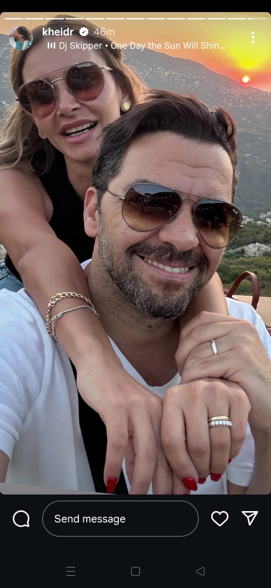 زوج ابنة نجلاء فتحي يعلن خطبته على فتاة من خارج الوسط الفني