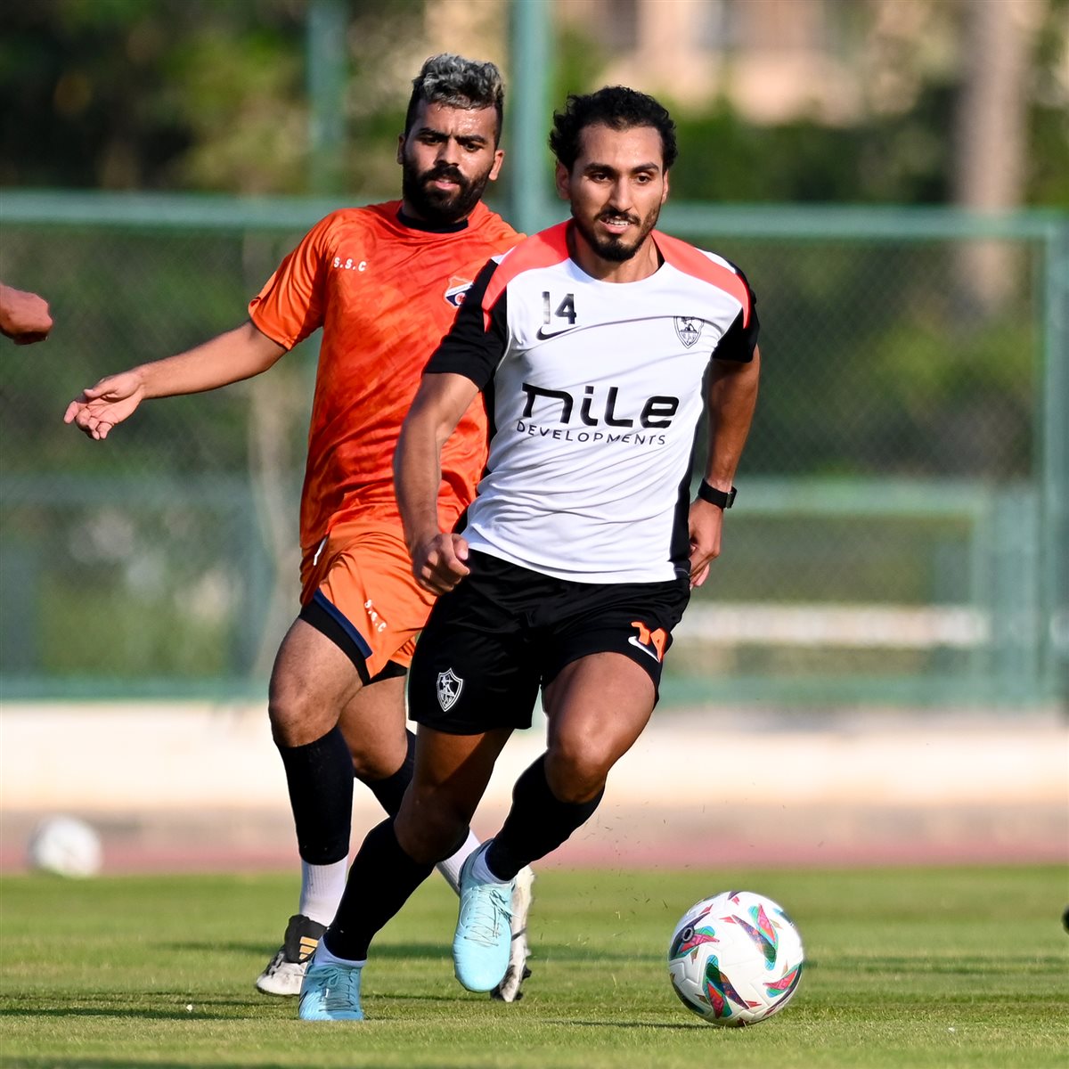 <strong>صور من مباراة الزمالك والشمس الودية </strong>