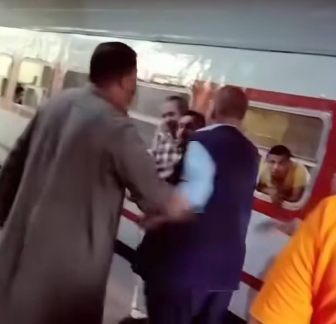 لقطات من الفيديو المتداول