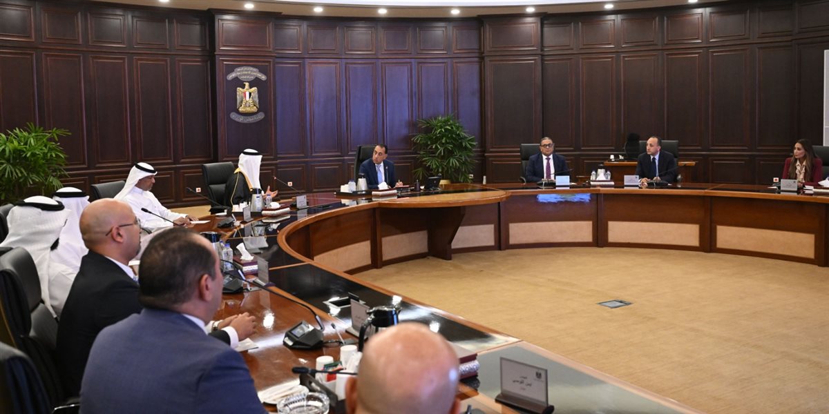 مدبولي يلتقي رئيس مجلس إدارة مجموعة 