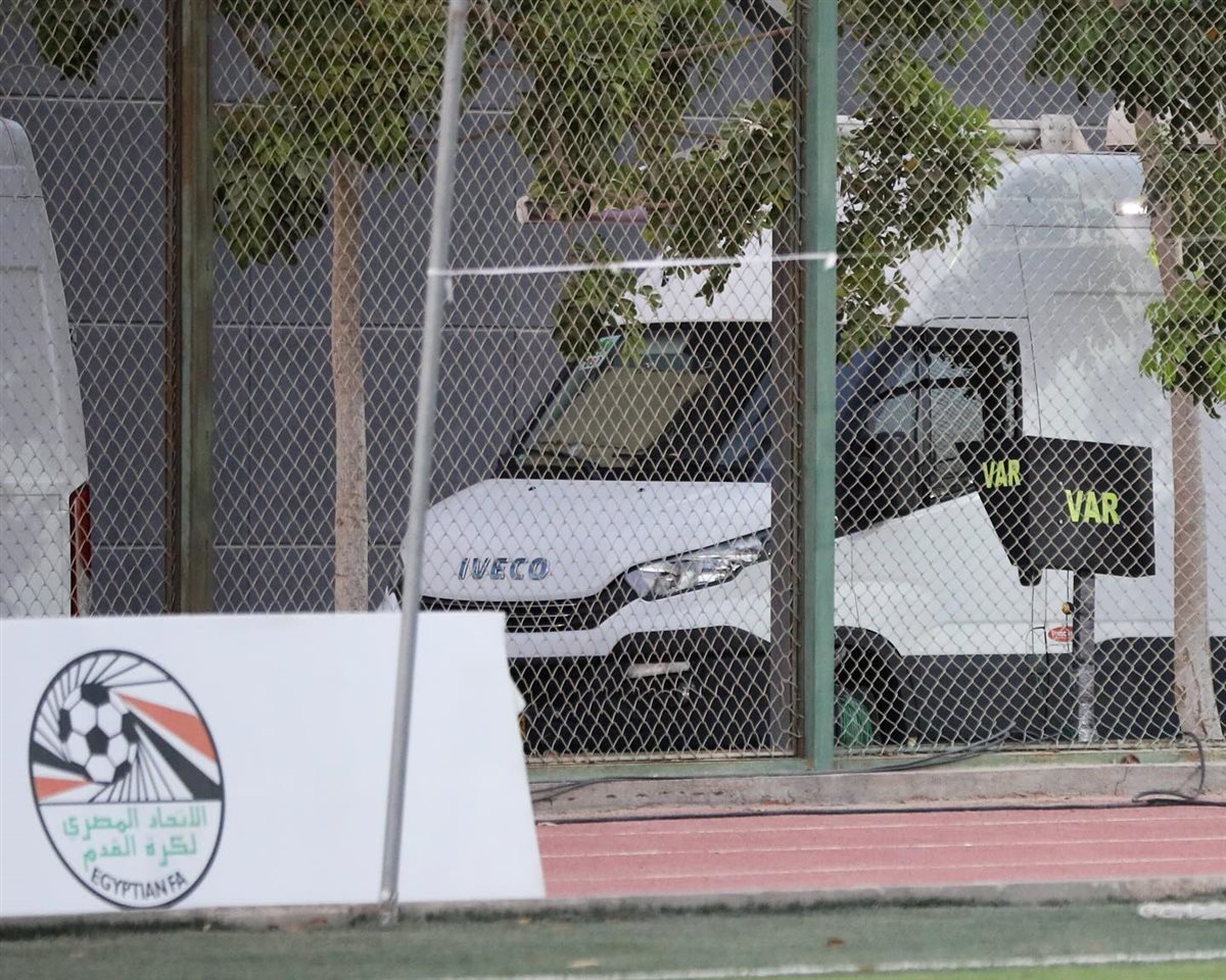 معسكر رخص الـ VAR (2)